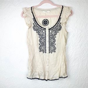 ✨ NWT Hazel Sleeveless Embroidered Blouse Top